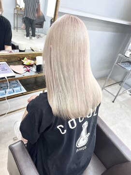 オズ 郡山駅前店(OZ) ケアブリーチベージュで柔らか質感