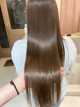 クオラインストレート