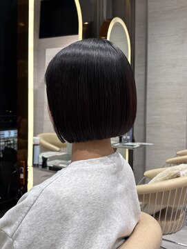 ロンドグロワール 大宮(Lond Gloire) 大人ガーリー/ミニボブレイヤー/ミディアムレイヤーカット/大宮