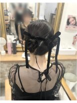 キュア(CURE) タイトツインシニヨン