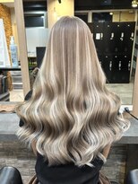 ラピス 横浜(Lapis)&nbsp;Hミルクティーブリーチシールエクステハイライトブリーチカラー