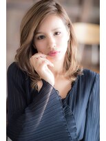 カリン 横浜店(carin)&nbsp;【carin 横浜】外国人風セミディ【鎖骨ミディアム/艶カラー】