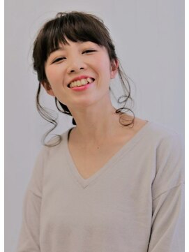 ランプヘアー(LAMP HAIR) グレージュナチュラル大人可愛いゆるふわみのむしアレンジ