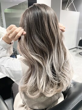 ラキングキョウト(LA KING KYOTO) 10代20代30代バレイヤージュレイヤーカット/大人色気ハイライト