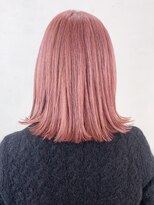 ピンクボブ_アースカラーくびれヘアツートンカラー_ba378612