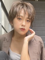 イヴォークトーキョーオーサカ(EVOKE TOKYO osaka)&nbsp;こなれ抜け感ショート