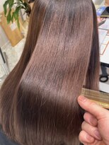 マッシュアンドマッシュアヴェダ ららぽーと福岡店(mash&mash AVEDA)&nbsp;【美髪ストレート】いつでもおろしていたいくらいのサラツヤ髪に