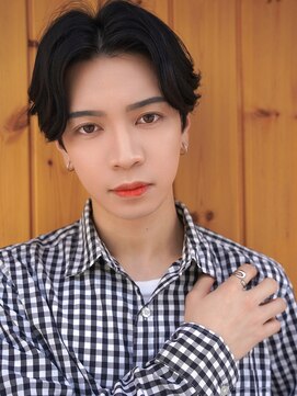 ブゾン(buZon) 【buZon ブゾン】センターパートダークアッシュニュアンスパーマ