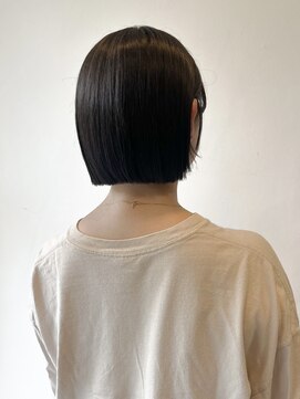 ハロウ パツっとボブ