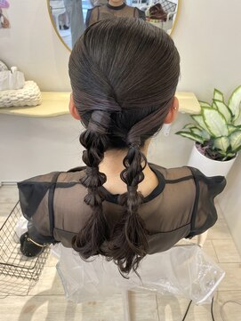 ヘアメイクアンドセットサロン リッコ(Hair make&set salon Ricco) タイトツイン