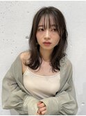 顔まわりレイヤー×オリーブベージュ