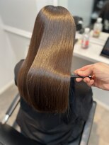 ウィステリア アネックス 銀座(WISTERIA ANNEX) ナチュラルブラウン/ULTOWA/縮毛矯正/髪質改善カラー/東銀座