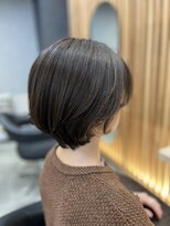 リファインド(REFINED)&nbsp;首元すっきり華やかショート　AYANO