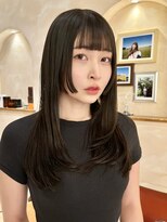 オアシスアヴェダ ザ・ペニンシュラ東京(OASIS AVEDA)&nbsp;セミロング・暗髪ロング・レイヤー・日比谷有楽町20代30代