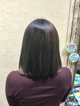 サムブリッジ(SOMEBRIDGE) ベージュよりなグレージュ(SOMEBRIDGE 亀有)