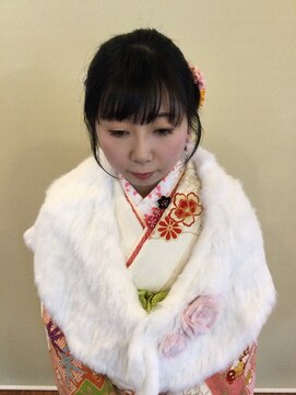 ループ ヘアー(LOOPhair) アップスタイル