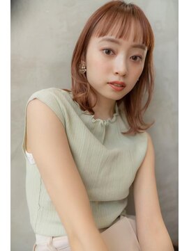 ドットハリス(.Hallis) 大人かわいい/小顔/ミディアムレイヤー/20代30代40代