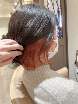 ルチカ(Luccica) ボブヘア×インナーカラー×オレンジブラウン