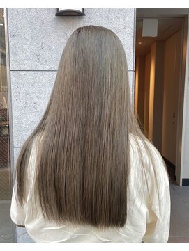 ニール シトロン 名古屋 伏見 丸の内(NEELU citron) 【Neeluscuro_take】ハイトーンオリーブベージュ