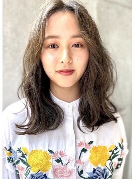 エイチバイシオミエイチ 神戸三宮(H by shiomi H) 【shiomi H】ナチュラルウェーブ