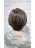 大人女性のショートボブ4