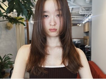 ヒュージ 三軒茶屋(huge)の写真/《韓国ヘアもアンニュイなテイストへ。》こだわりの前髪カット・顔周りカットで差がつくお洒落スタイル。