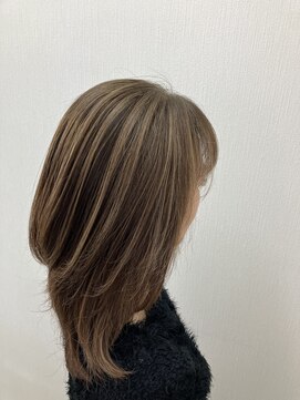 ベルパーム イースト店(belle perme) ハイライトで魅せる大人スタイル
