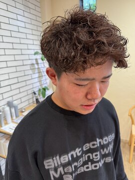 シフト(SHEEFT) 波巻きツイストスパイラルナチュラルブラウンツーブロック