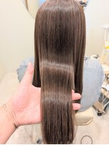 ブローノ(Blono)&nbsp;【HAIR RELAX Blono】大人艶髪×白髪ぼかしストレート