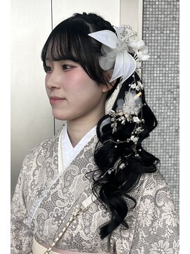 ザック ヴィ(ZACC  vie) 卒業式ヘアセット/編み込みカチューシャ/サイドポニー