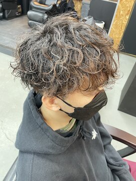 アディクト オム(ADDICT HOMME) 波巻きパーマ
