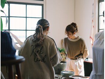 ティット(tytto)の写真/細かいカウンセリングで似合う髪型を提案!トレンドヘアはお任せください◎