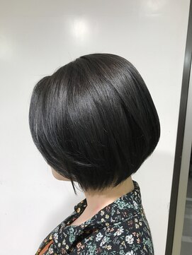 アズール 草加(azule) ブルージュショートボブ