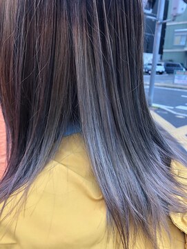 キューブ(Qube) ストレートパーマで朝準備の時短に★