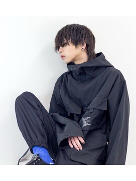 シン(syn) マッシュウルフ パーマ