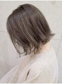 ピスタチオグレージュ