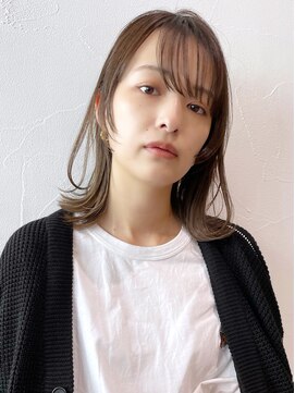 アイティーバイアルバム 八王子店(IT by ALBUM) ワンカールミディ_グレージュカラーボブウルフ_8962