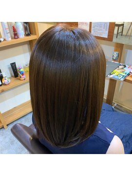 リリー(Liliy) 髪質改善トリートメントエステ ツヤ髪/30代/40代/50代