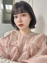 ミンクス 青山店(MINX) 前髪ぱっつん くびれボブ 大人ガーリー