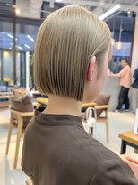 ミィ 表参道(mee.) 黒髪/ボブウルフ/ネビージュ/小顔/ワンレン/髪質改善/前髪