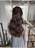 大人可愛い◎グレージュ上品ハーフアップウェーブヘアカチモリ
