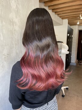 サクラ オモテサンドウ(SAKURA) ブリーチ一回で出来るグラデーションカラー　表参道