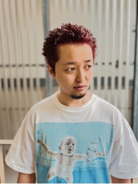 エン クラン バイ ヘッドライト たまプラーザ南口店(en. clan by HEADLIGHT) スパイキーショート/ボルドーカラー/ハイトーンカラー