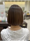 サラツヤボブ