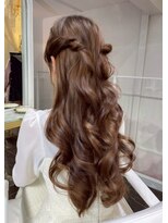 イェンホン 艶紅(Yan Hong 艶紅)&nbsp;【#新宿美容室#ワンホンメイク#羽エクステ#ヘアアレンジ】