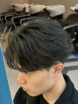 ダズルヘアラッシュ(DAZZLE hair RUSH) 名古屋毛流れセンターパートニュアンスパーマフェザーパーマ30代