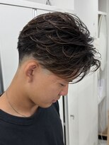 イーラ 2d(era)&nbsp;カット　フェザーパーマ　センターパート　サイドパート