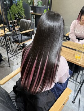 シキ(SHIKI) インナーカラー　ピンクカラー　福井美容室