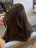 ルーチェ(Lu-che) ミントベージュ×シークレットハイライト×バタフライカット