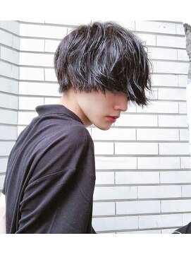 シン(syn) スパイラルパーマ/ツイストスパイラルパーマ/波巻きパーマ